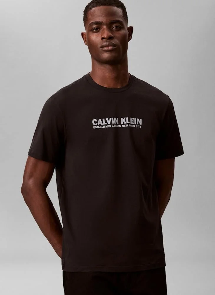 Graphic Crew Neck T-Shirt