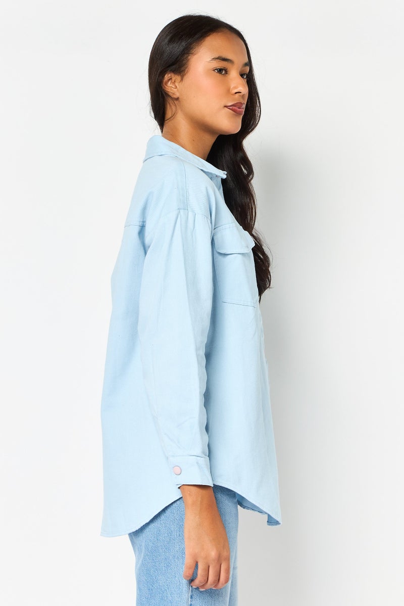 bebe Women Plain Denim Jacket Shirt, Light Blue - Image 3