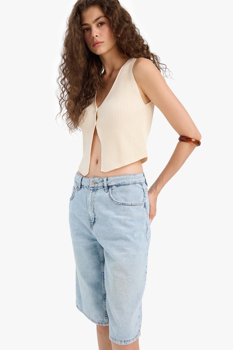 DeFacto Woman Coool Slim Fit V Neck Vest  - Image 5