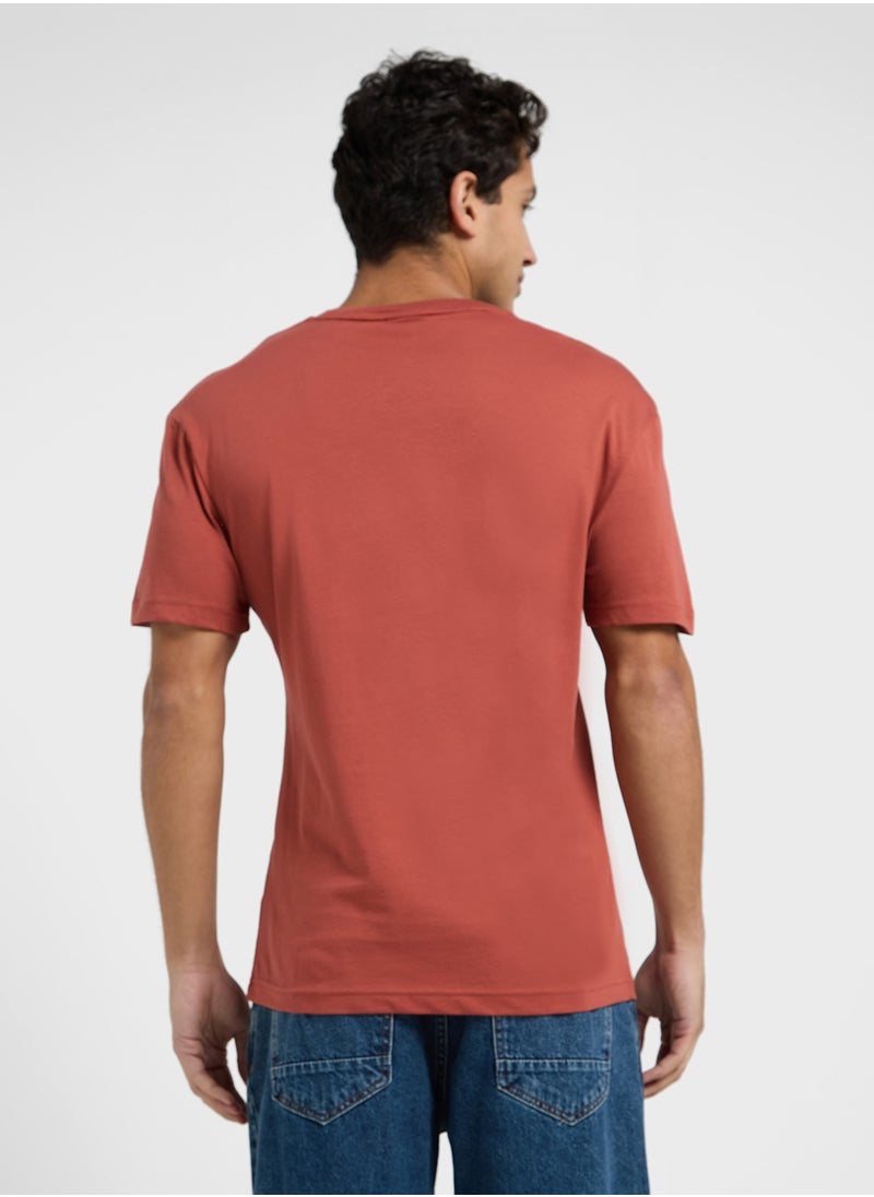 CALVIN KLEIN - Hero Regular Fit Logo T-Shirt - Image 1