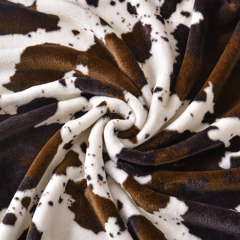 Bnuitland Bnuitland Brown Cow Print Flannel Blanket (50x70 Inches) with Cow storage pouch 300 GSM Double Sided Super Soft Cozy Fleece Outdoor Lap Bed Throw Gift for Adults and Kids Lightweight Fuzzy Home Decor  - Image 5