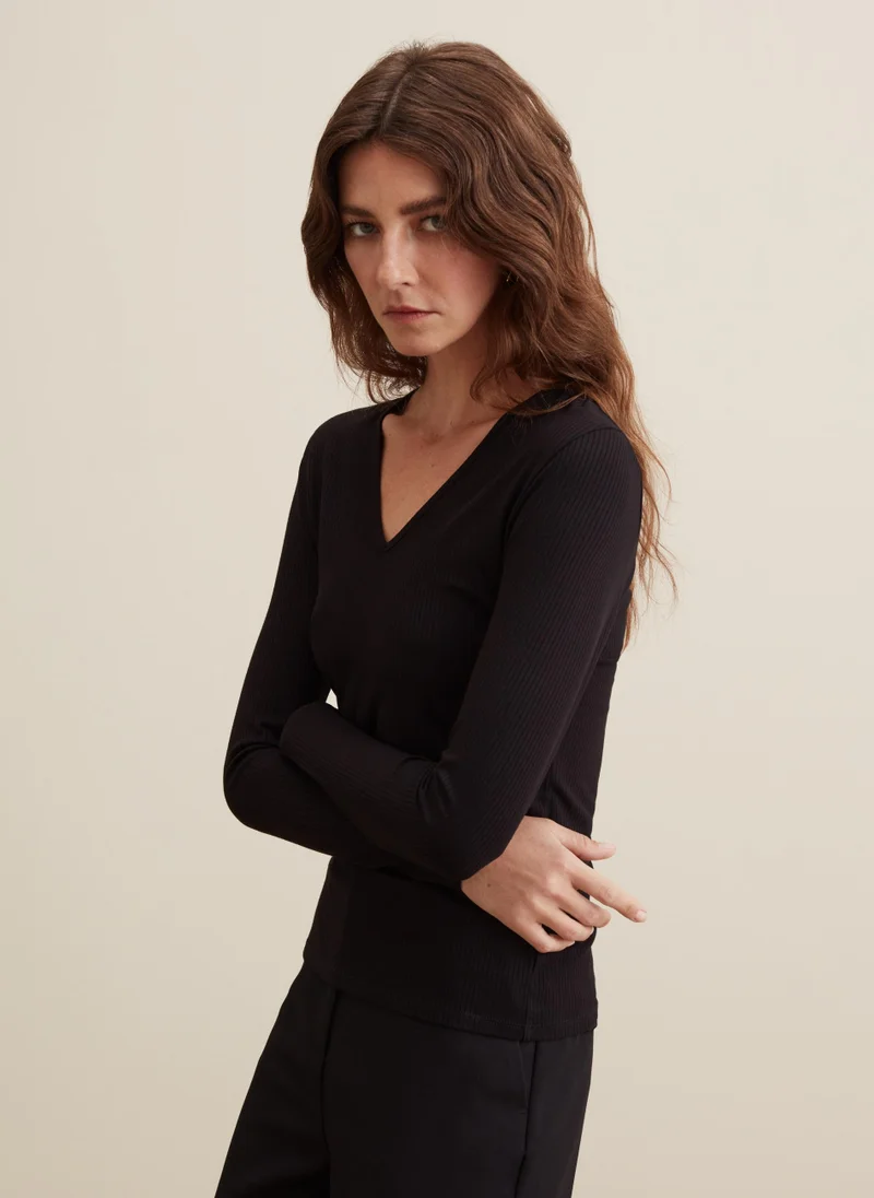 Ovs Ovs Long-Sleeved T-Shirt With V Neck