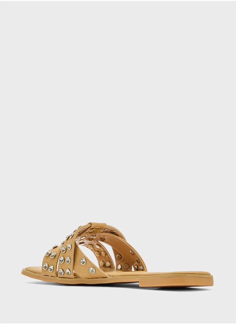 ايلا Studded Flat Sandal