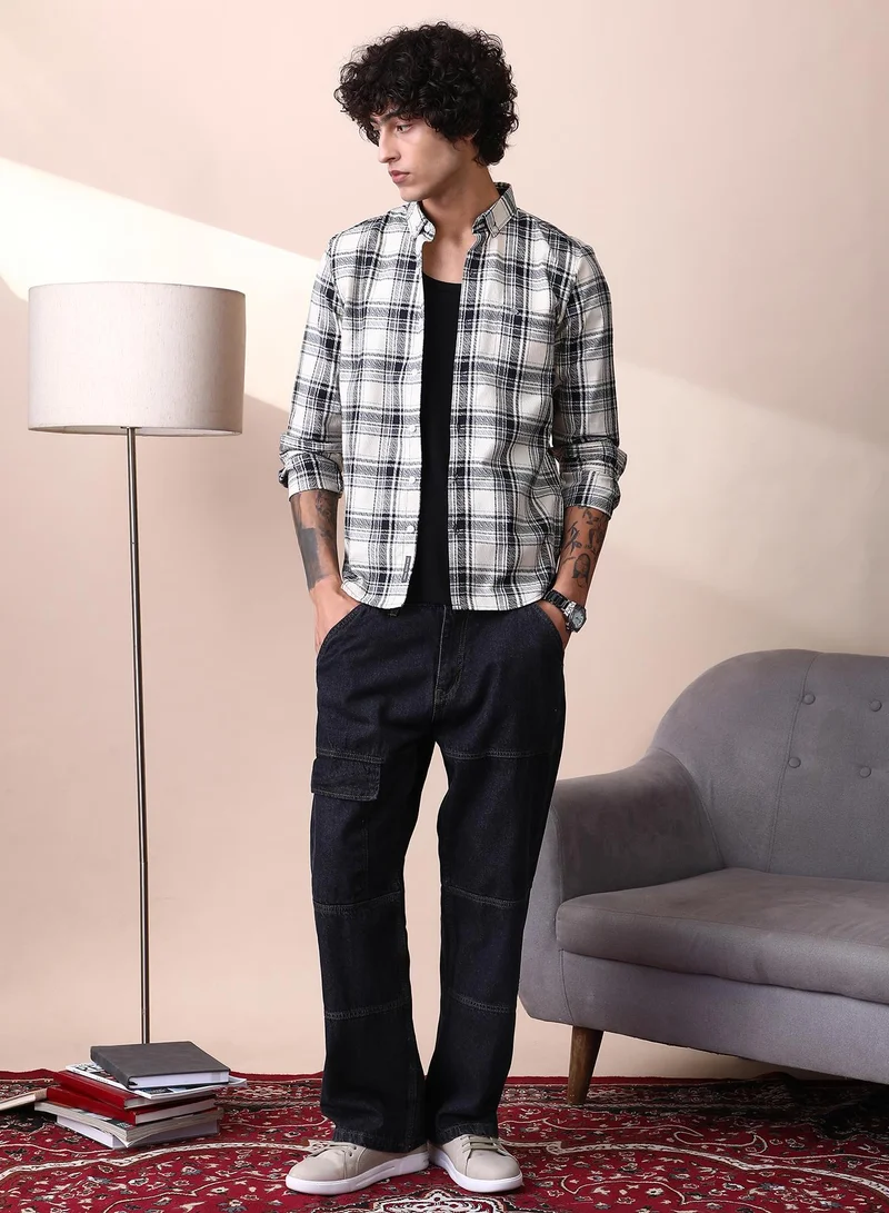 Campus Sutra Campus Sutra Men's Obsidian Black & Cream White Halo-Graph Regular Shirt For Casual Wear | Spread Collar | Long Cuffed Sleeves | Button Closure | Shirt Crafted With Comfort Fit For Everyday Wear