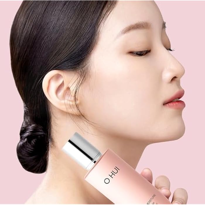 O HUI Miracle Moisture Set | Korean Skin Care Set, 2 Full Size + 4 Travel Essentials | Helps Strengthen Skin Barrier, Glowing Skin, Glass Skin | Softener Lotion, Face Wash, Emulsion | Ceramide, Peptide - Image 5