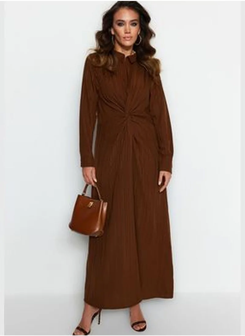 trendyol Brown Woven Dress with a Knot and Zipper Detail in the Front TCTSS23EB00137