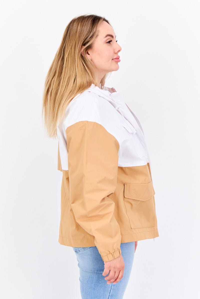 Lyle & Scott Women Colorblock Windbreaker Jacket, White  - Image 2