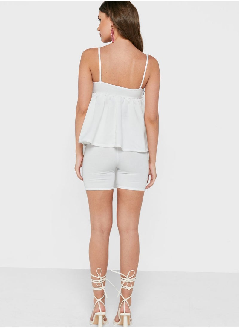 I Saw It First Petite - Strappy Ruffle Detail Top & Shorts Set - Image 1