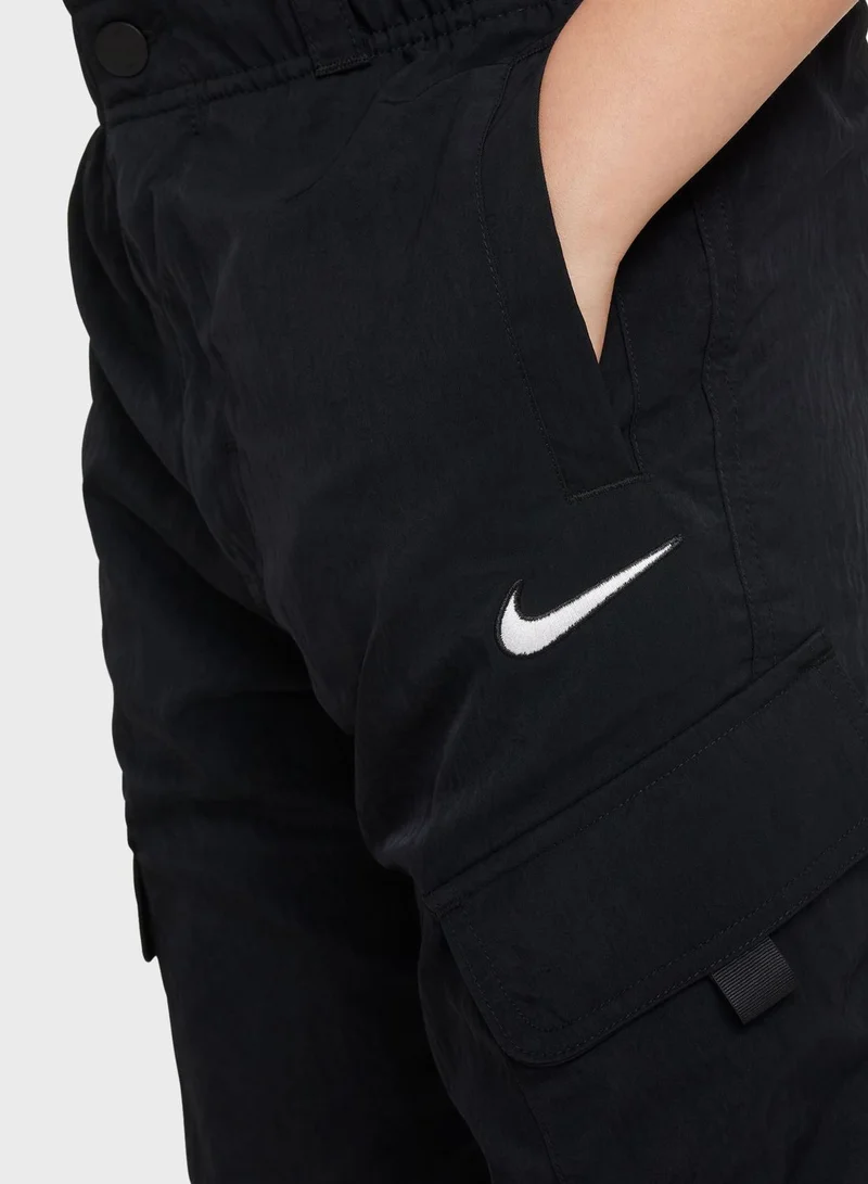 Nike Essential Woven Cargo Pants