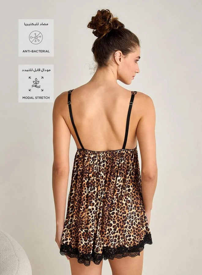 سبلاش فيڤ ملابس نوم بطبعة حيوانات مع تفاصيل دانتيل وثونغ