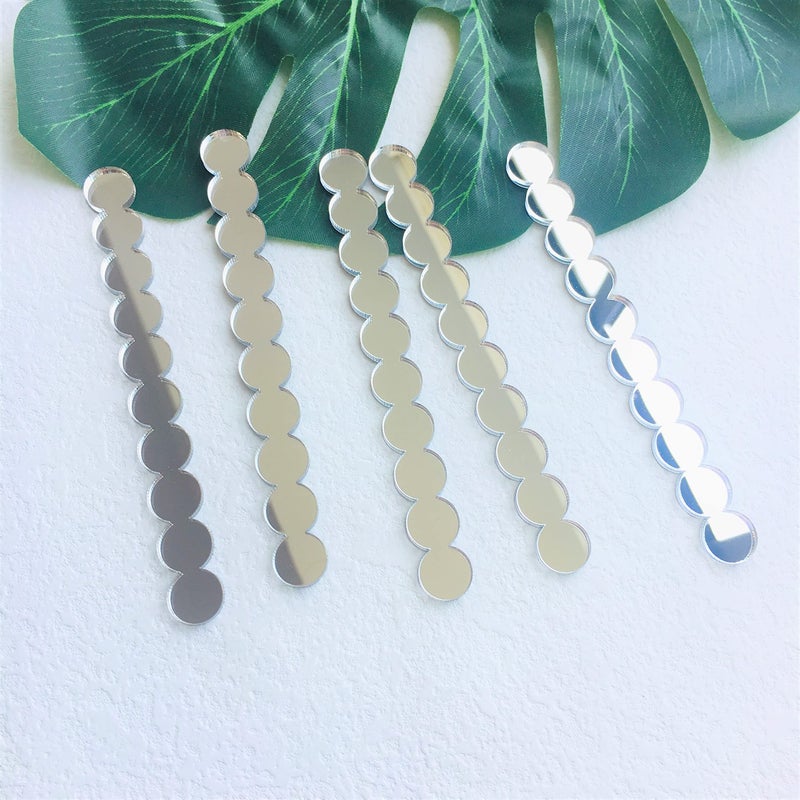 CHENRUI 20 Pcs Scallop Acrylic Mirror Cakesicle Sticks Valentine Birthday Baby Shower Popsicle Sticks Silver Mirror