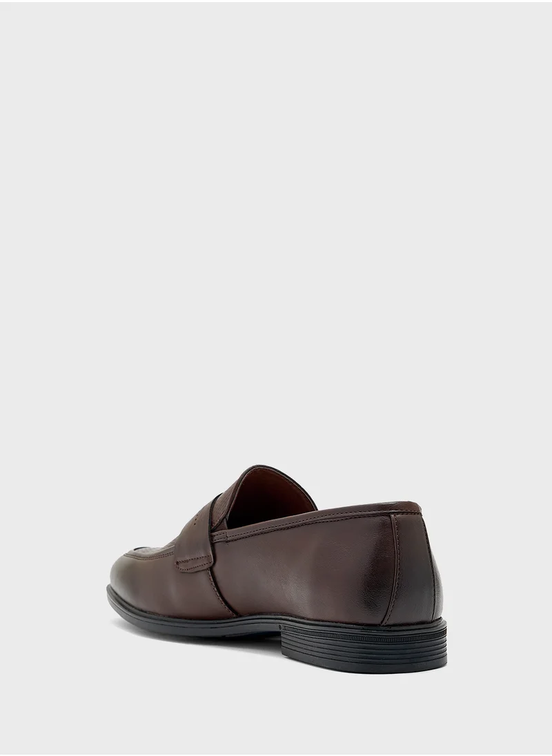 روبرت وود Classic Formal Loafers