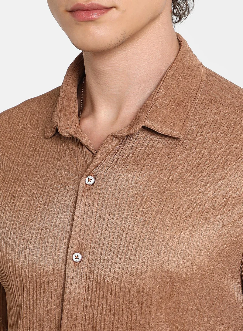 كامبوس سوترا Men's Camel Beige Solid Creased Shirt