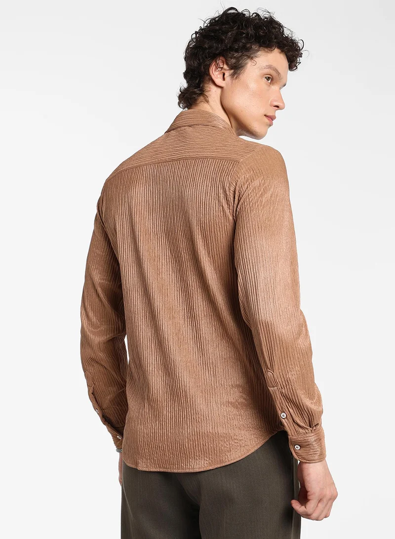 كامبوس سوترا Men's Camel Beige Solid Creased Shirt