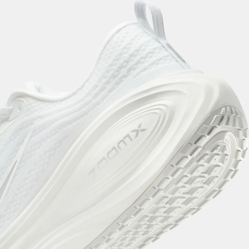 Nike Men's Vomero Plus Road Running Shoes