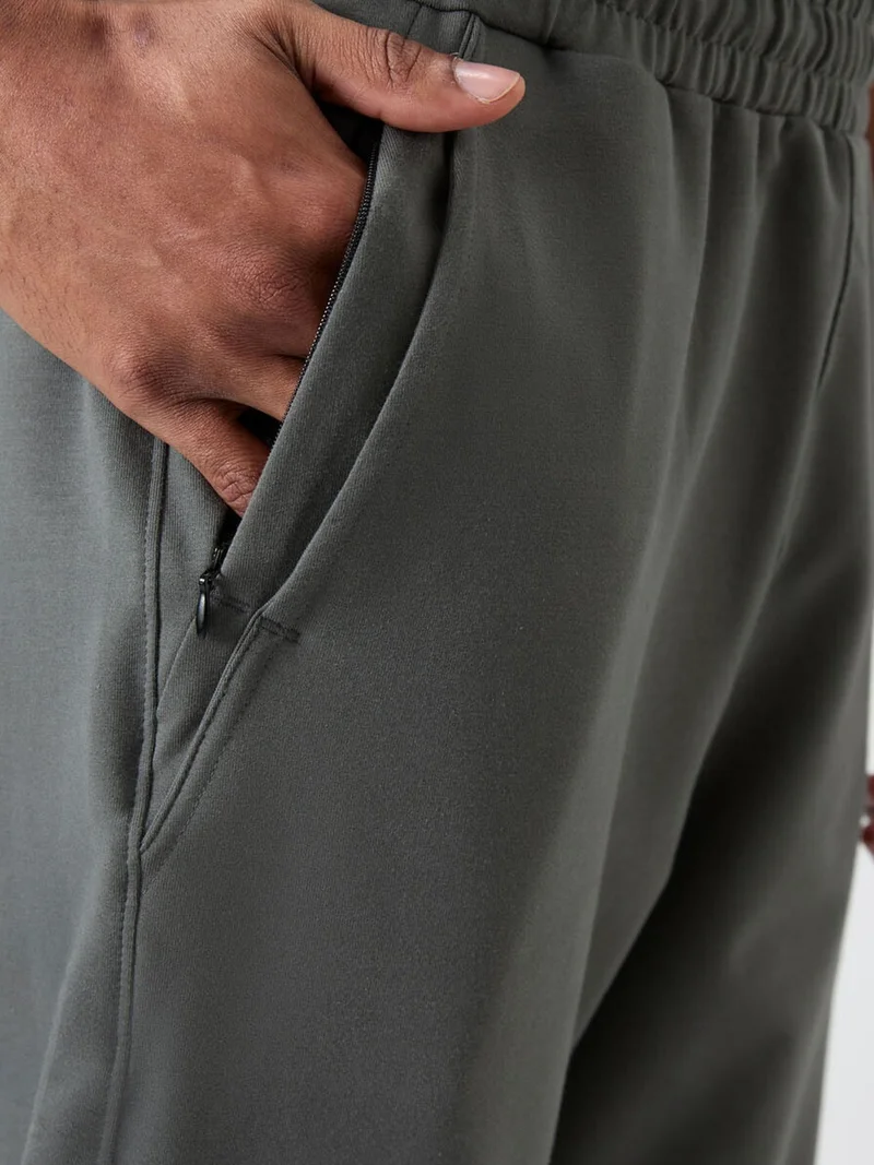 تومي لايف TOMMY Men's Regular Fit Cotton Blend Sweatpants
