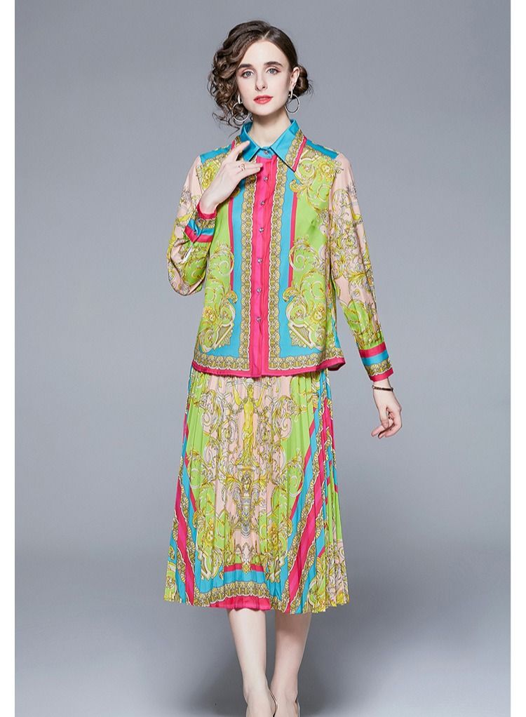 Long sleeve shirt, pleated skirt, two-piece suit  - Image 3