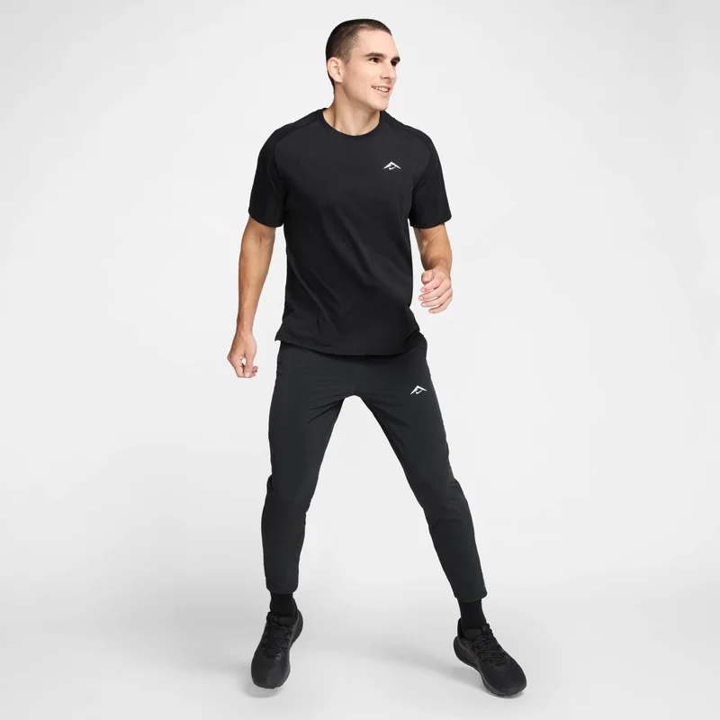 Nike Men's Solar Chase Dri-FIT ADV Running Top