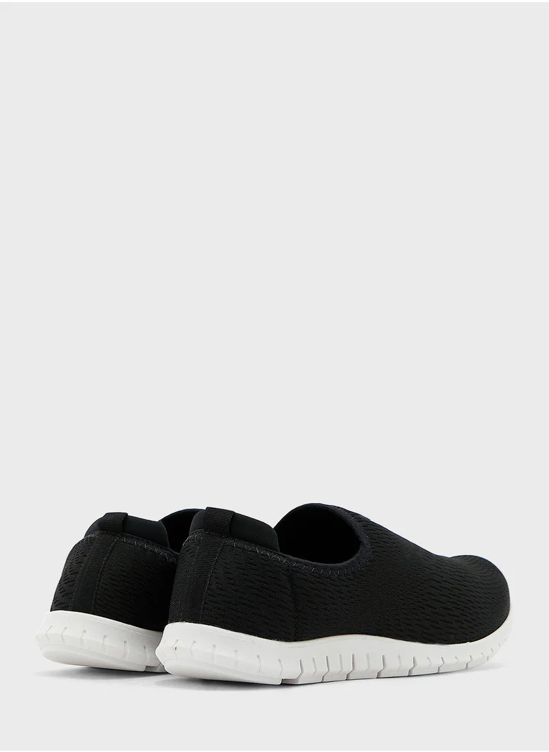 ACTVITTA Paris Slip Ons