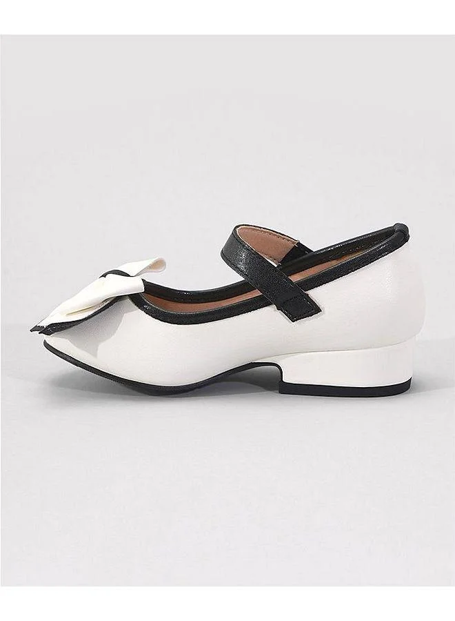 Mark & Mia Mark & Mia Bow Applique Velcro Closure Heeled Ballerinas - White
