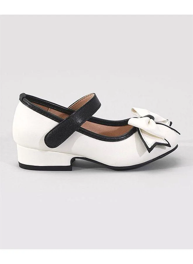 Mark & Mia Mark & Mia Bow Applique Velcro Closure Heeled Ballerinas - White
