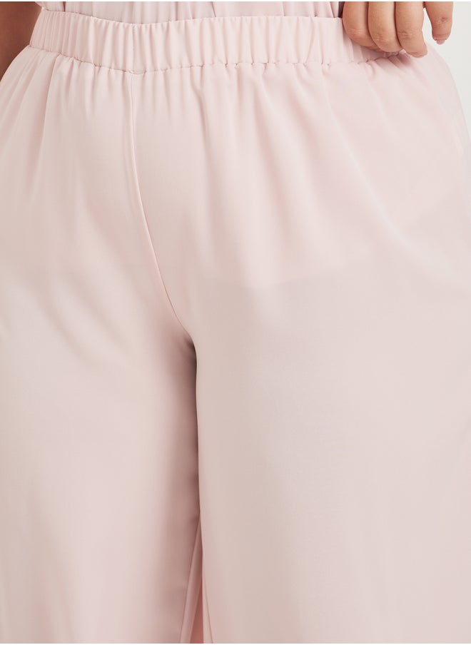 Styli Plus Size Solid Elasticated Waistband Wide Leg Pants  - Image 3