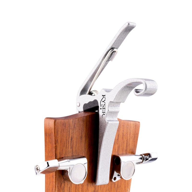 Kyser Quick-Change Guitar Capo for 6-string acoustic guitars, Silver, KG6SA - Image 4