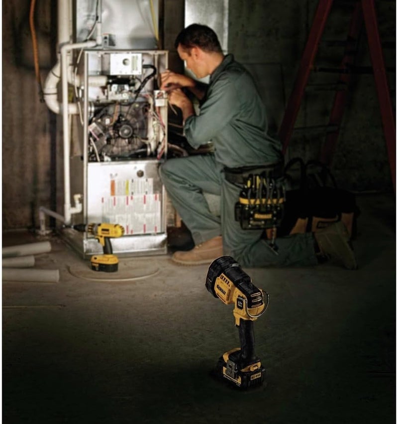 DEWALT DEWALT DCL043 20V MAX JOBSITE LED Spotlight  - Image 4