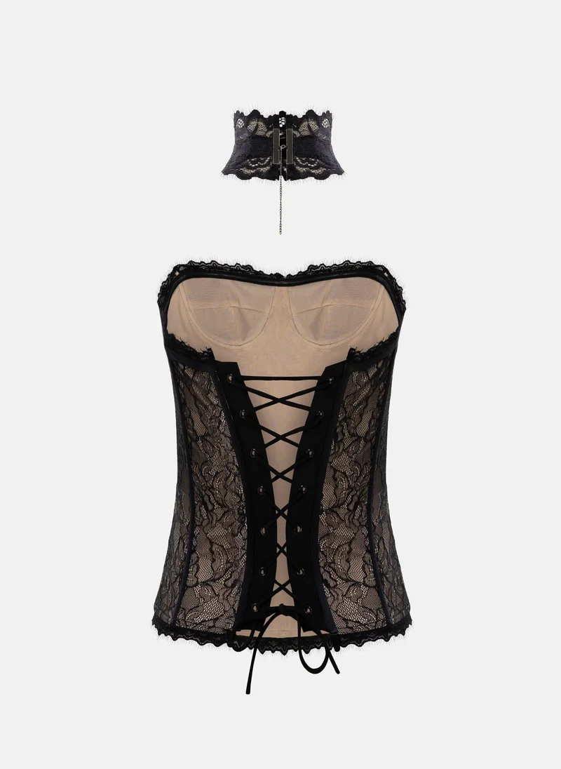Lichi Lace corset with choker