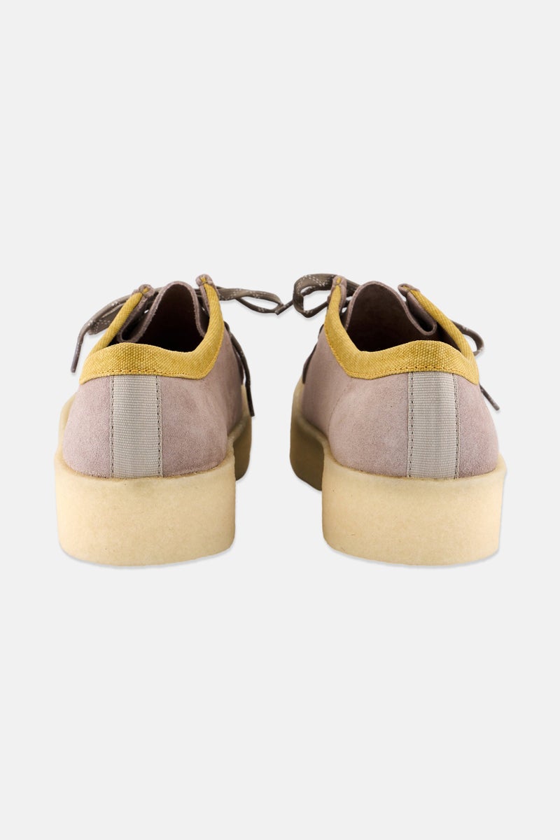 clarks Men Standard Wallabee Cup Lace Up Shoes, Grey - Image 2