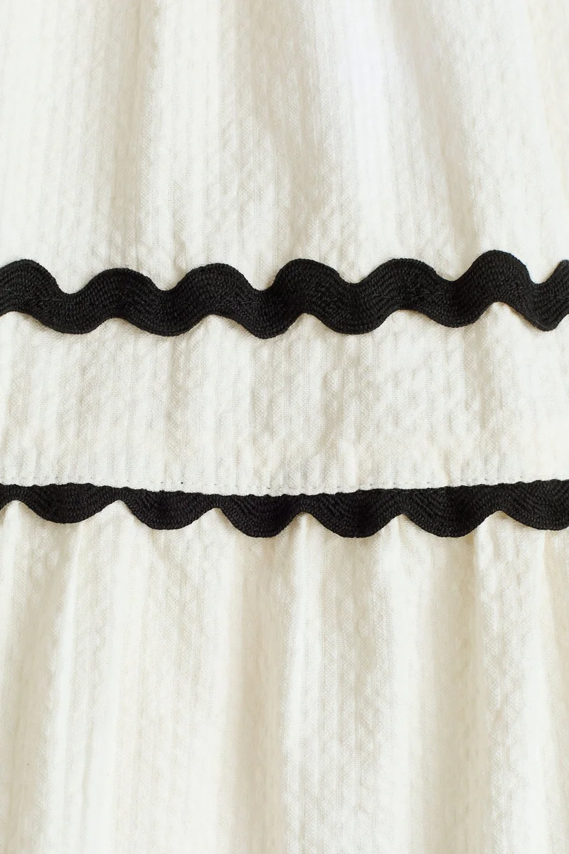 H&M Flared seersucker dress