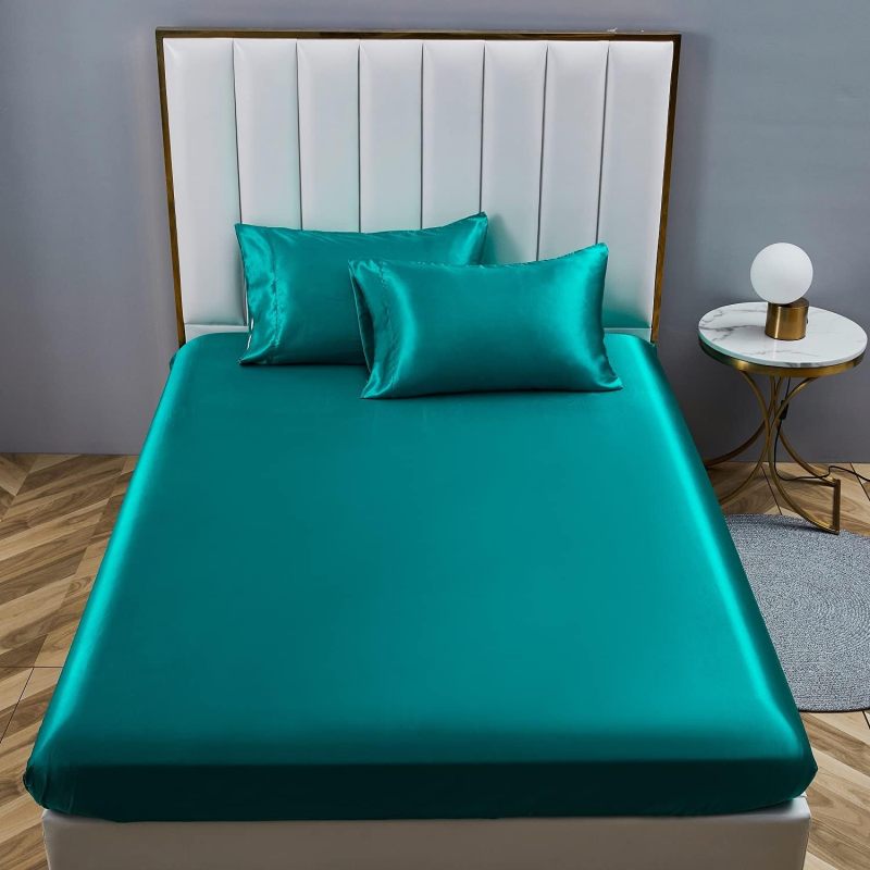Satin Fitted Sheet 54*75in+14in 100% Woven Polyester Satin Fabric Cooling Breathable All-season - Wrinkle Hair-breakage Resistant Deep Pocket Sheet for Home Hotel Bedroom Gift Recipients - Image 2