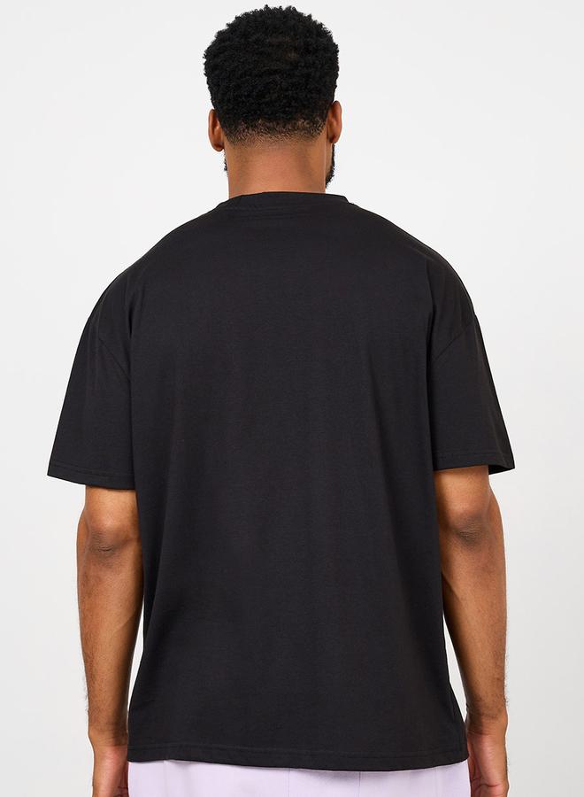 Styli Oversized Slogan Print Detail T-Shirt - Image 4