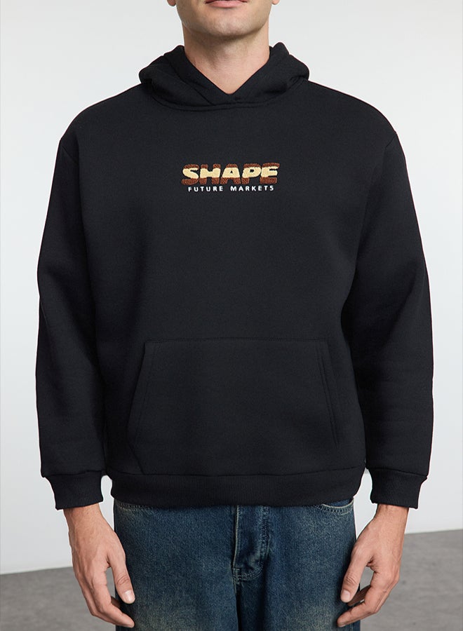 trendyol Black Oversize/Wide Cut Text Printed Hooded Fleece Sweatshirt TMNAW25SW00100 - Image 3