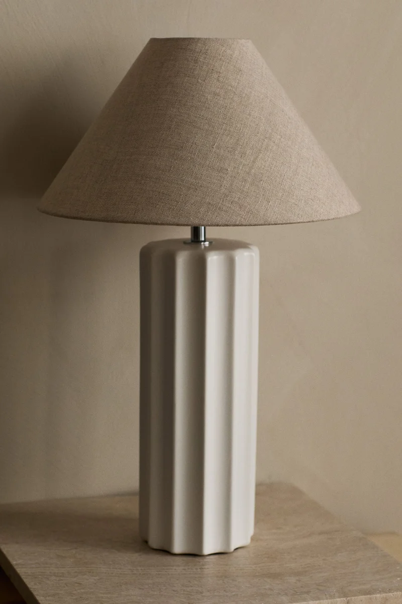 H&M Fluted stoneware lamp base