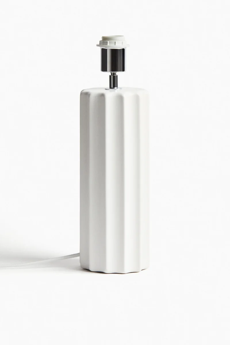 اتش اند ام قاعدة مصباح من الفخار المزخرف