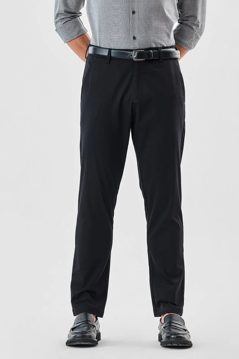 SNITCH Black Solid Slim Fit Casual Chinos