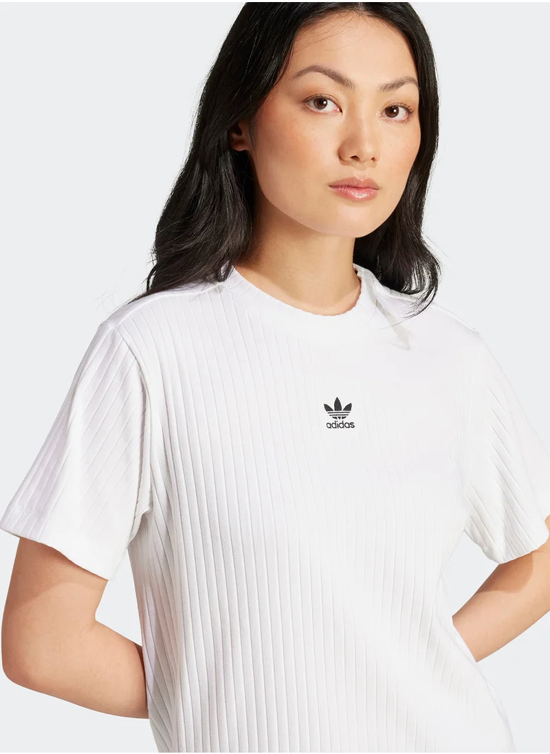 اديداس اوريجينالز Essential Wide Ribbed T-Shirt