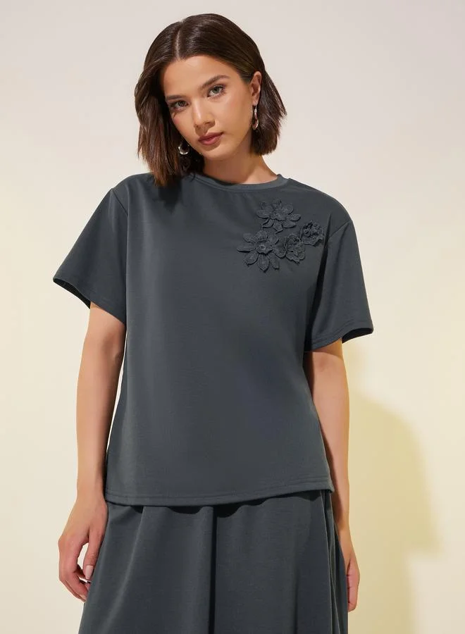 Take Two Take Two Women Flower Applique T-Shirt and Skirts Co-Ords