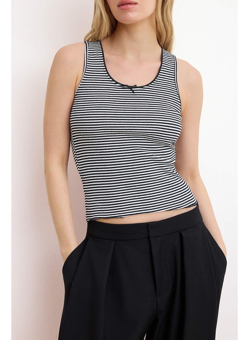 trendyol Black Striped Fitted/Fitted Pool Collar Sleeveless Corded Fabric Stretchy Knitted Undershirt Twoss26Al00006 - Image 3