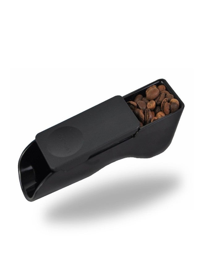 انكومان  مغرفة قياس قهوة أنكومن 2 في 1 مع لوحة تسوية مدمجة، لقياس ملعقتين كبيرتين أو 10 غرامات من القهوة المطحونة أو حبوب البن بسرعة دون الحاجة إلى ميزان رقمي (2 ملعقة كبيرة، أسود) - Image 1