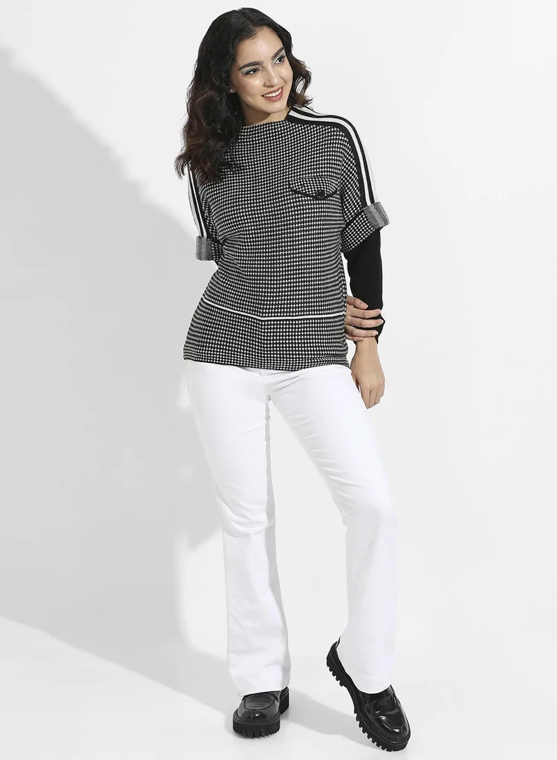 كامبوس سوترا كنزة نسائية سوداء بياقة عالية وأكمام راجلان بنقوش مضلعة، مريحة للارتداء اليومي