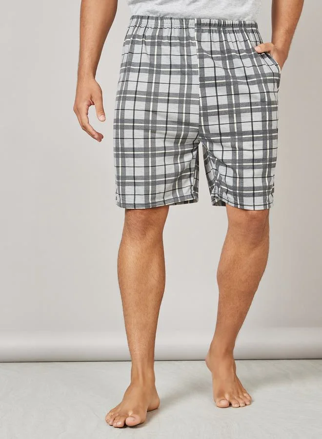 Styli Checkered Pocket Crew Neck T-Shirt and Shorts Set