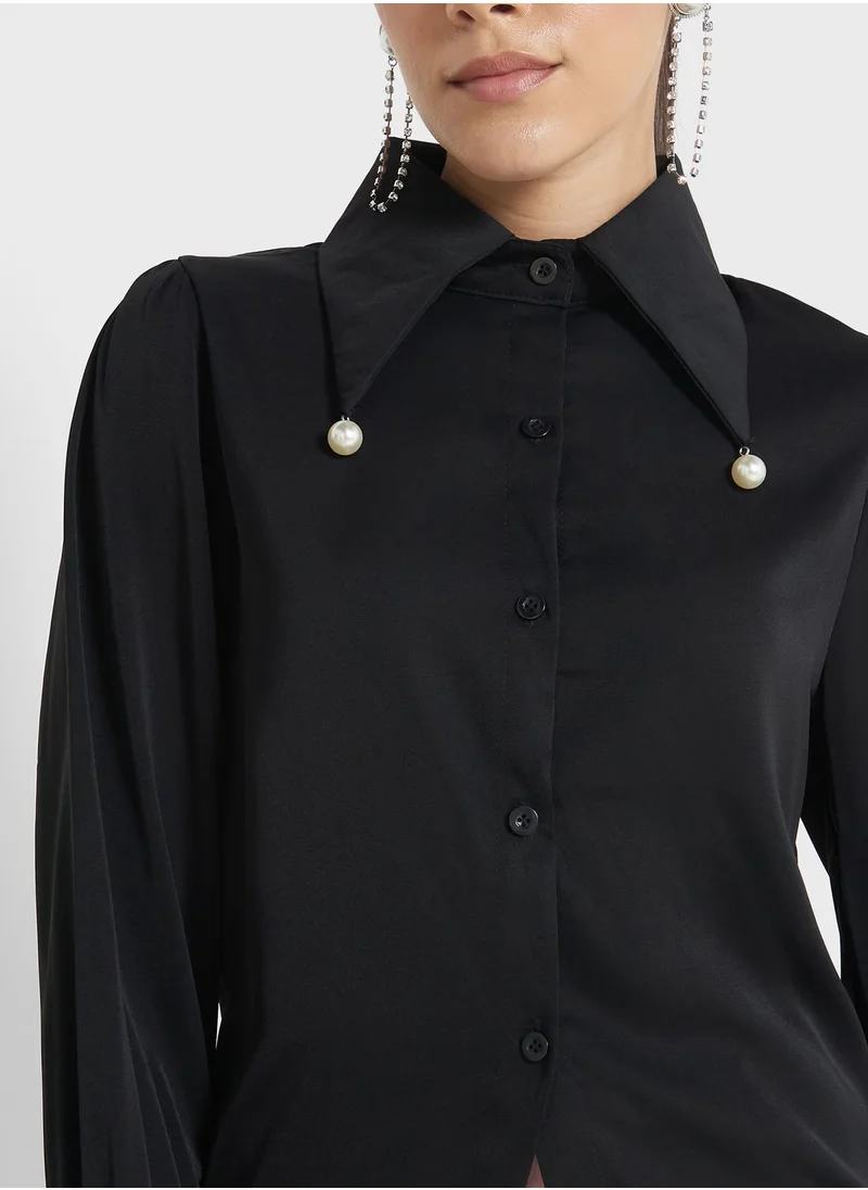 ايلا Pearl Detail Wide Collar Shirt