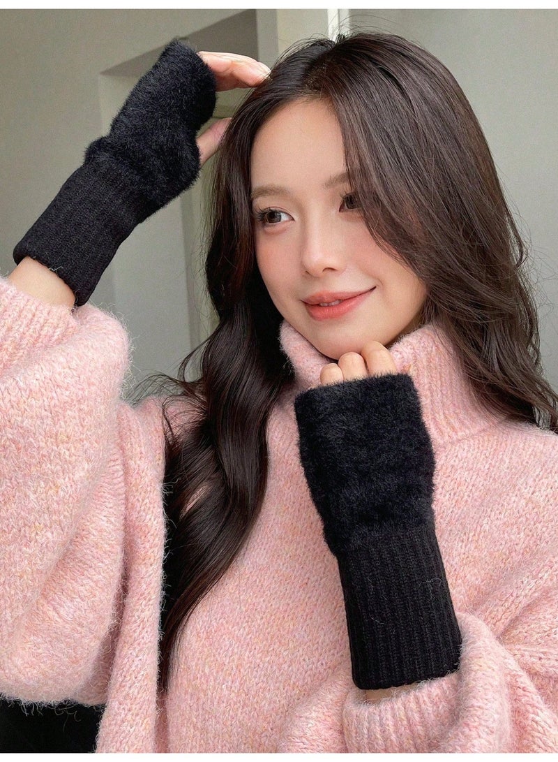 Women's Winter Fingerless Gloves Made of High-Quality Soft Knitted Fabric with Luxurious Faux Fur Details in Black, Adding a Sophisticated and Elegant Touch to Your Winter Look - Image 1