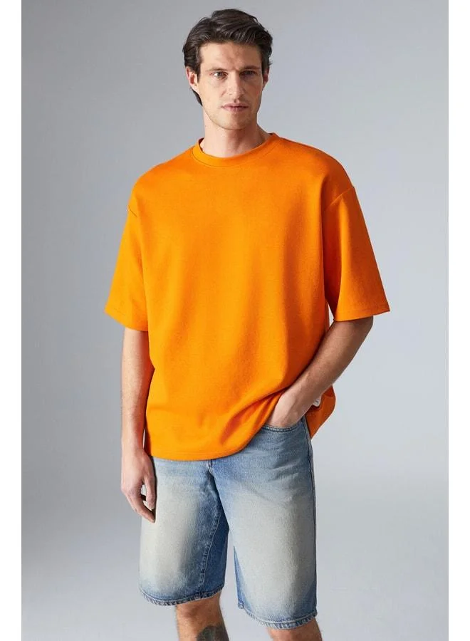 Grimelange JOEL Men's 100% Organic Cotton Thick Fabric Special Texture Label Detailed Oversize Orange T-Shirt