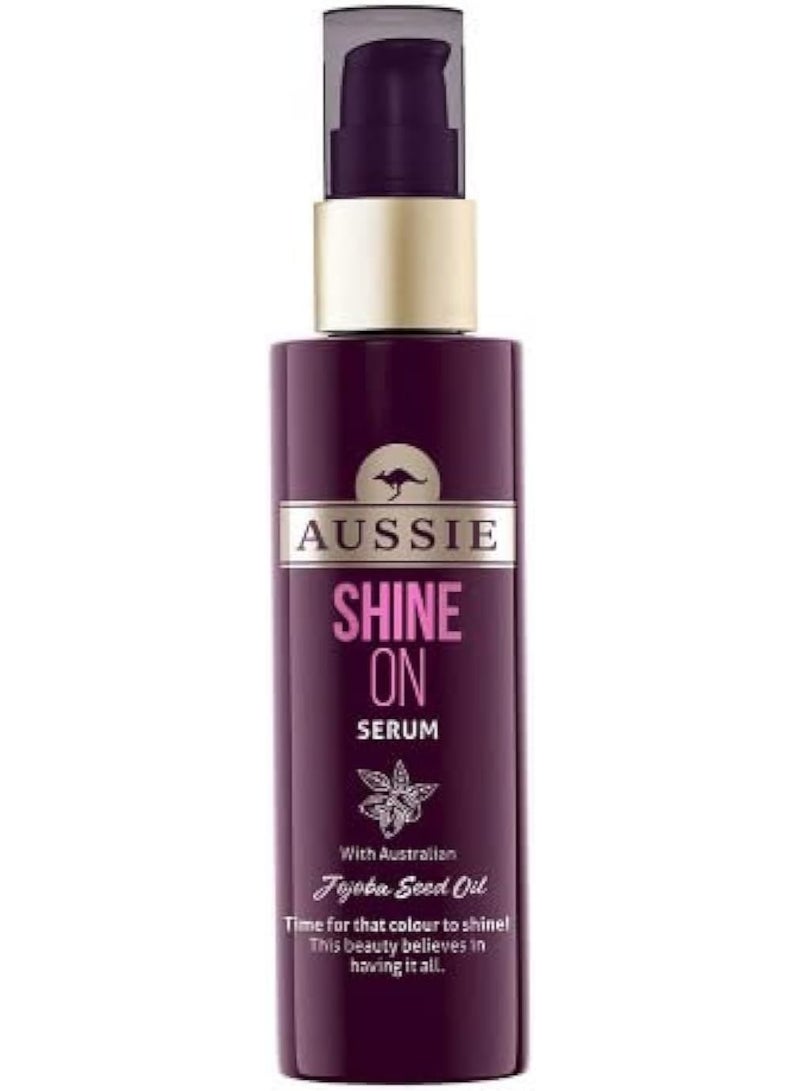 سيروم أوسي شاين أون بزيت بذور الجوجوبا الأسترالي 90 مل، حان الوقت لتألق لون شعركِ، هذه الجميلة تؤمن بامتلاك كل شيء - 75 مل
