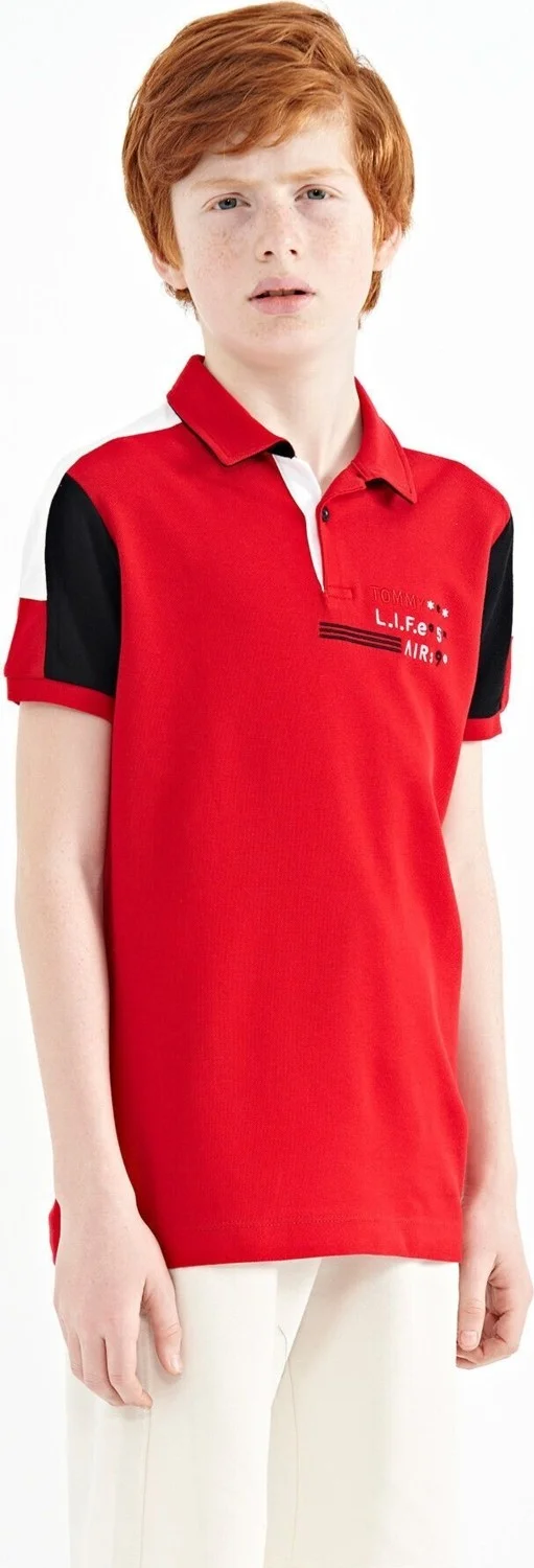 تومي لايف Red Color Block Shoulder Garni Detailed Standard Size Boy T-Shirt - 11155