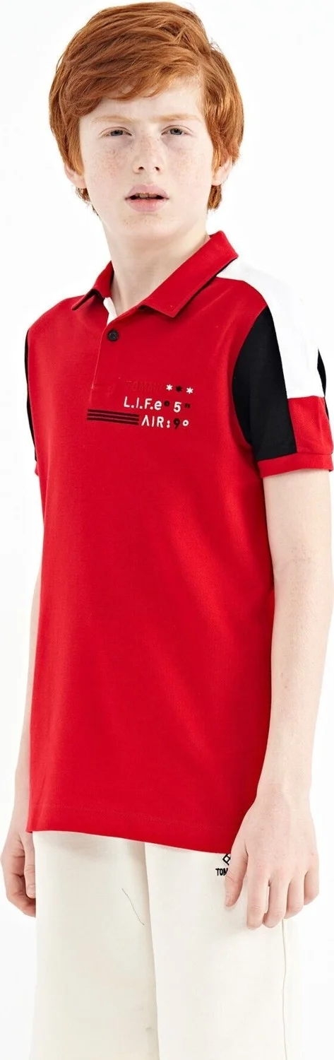 تومي لايف Red Color Block Shoulder Garni Detailed Standard Size Boy T-Shirt - 11155