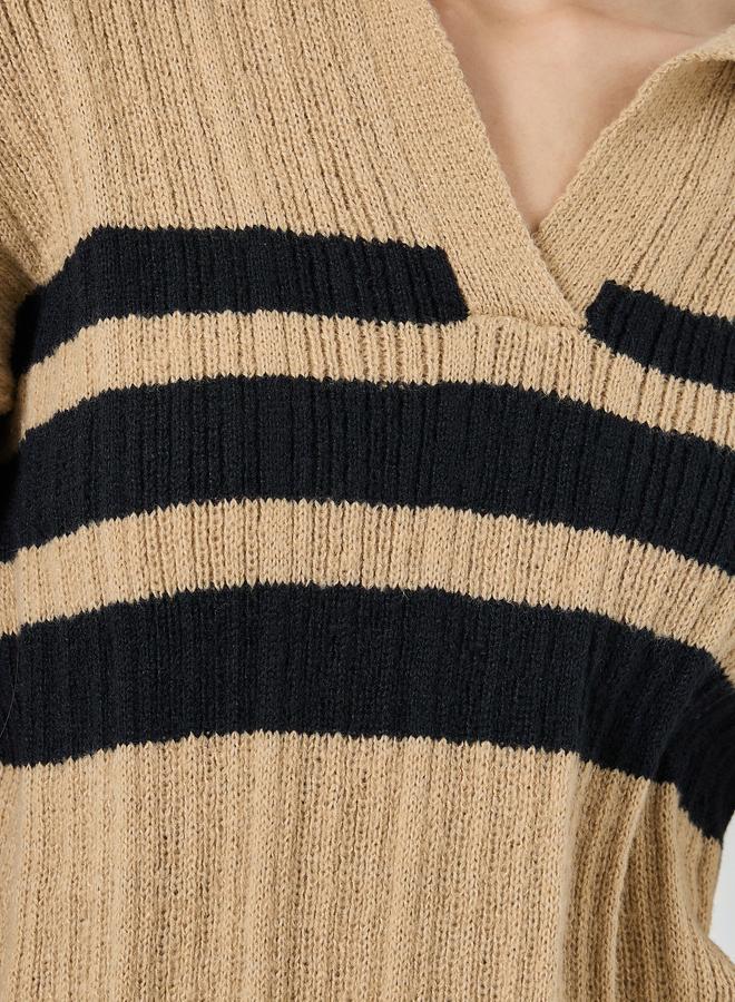 ستايلي بلوزة محبوكة بياقة بولو مخططة - Image 3